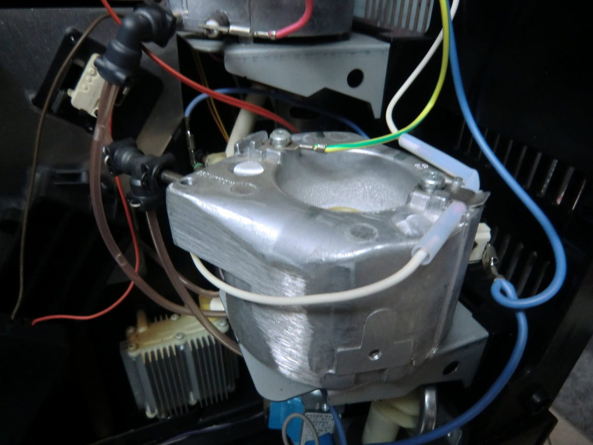 Miele Boiler Thermoblock für  CVA 4060 bis 6800 ohne Anschlüsse gebraucht